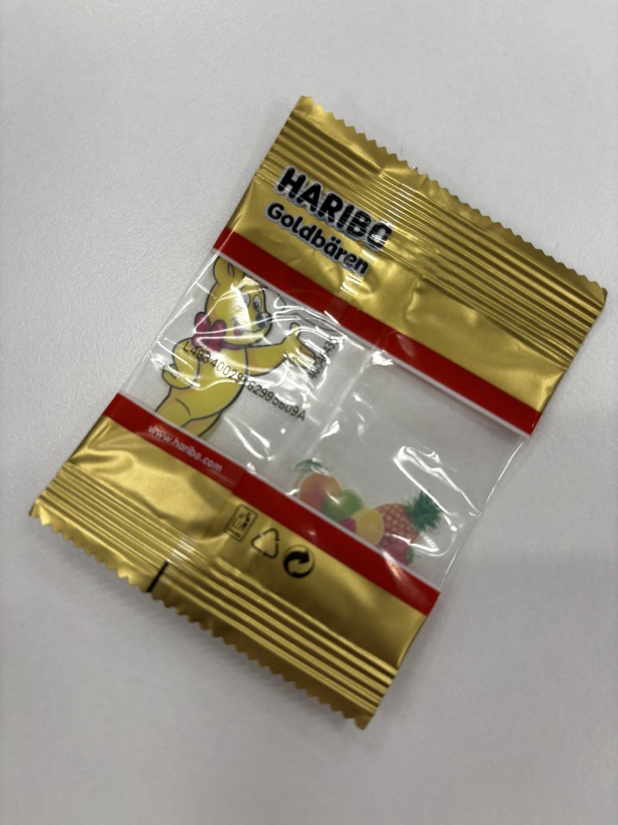 mxtmmxx's tweet photo. HARIBOの袋の中に何も入ってない！ https://t.co/sZBm9e9YYG
