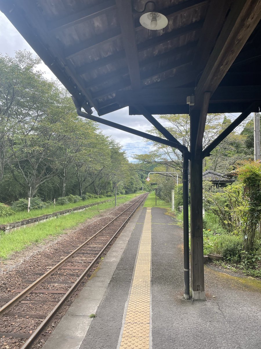 v2elho6778's tweet photo. 初めての嘉例川駅 https://t.co/Hk1ymOZfu2
