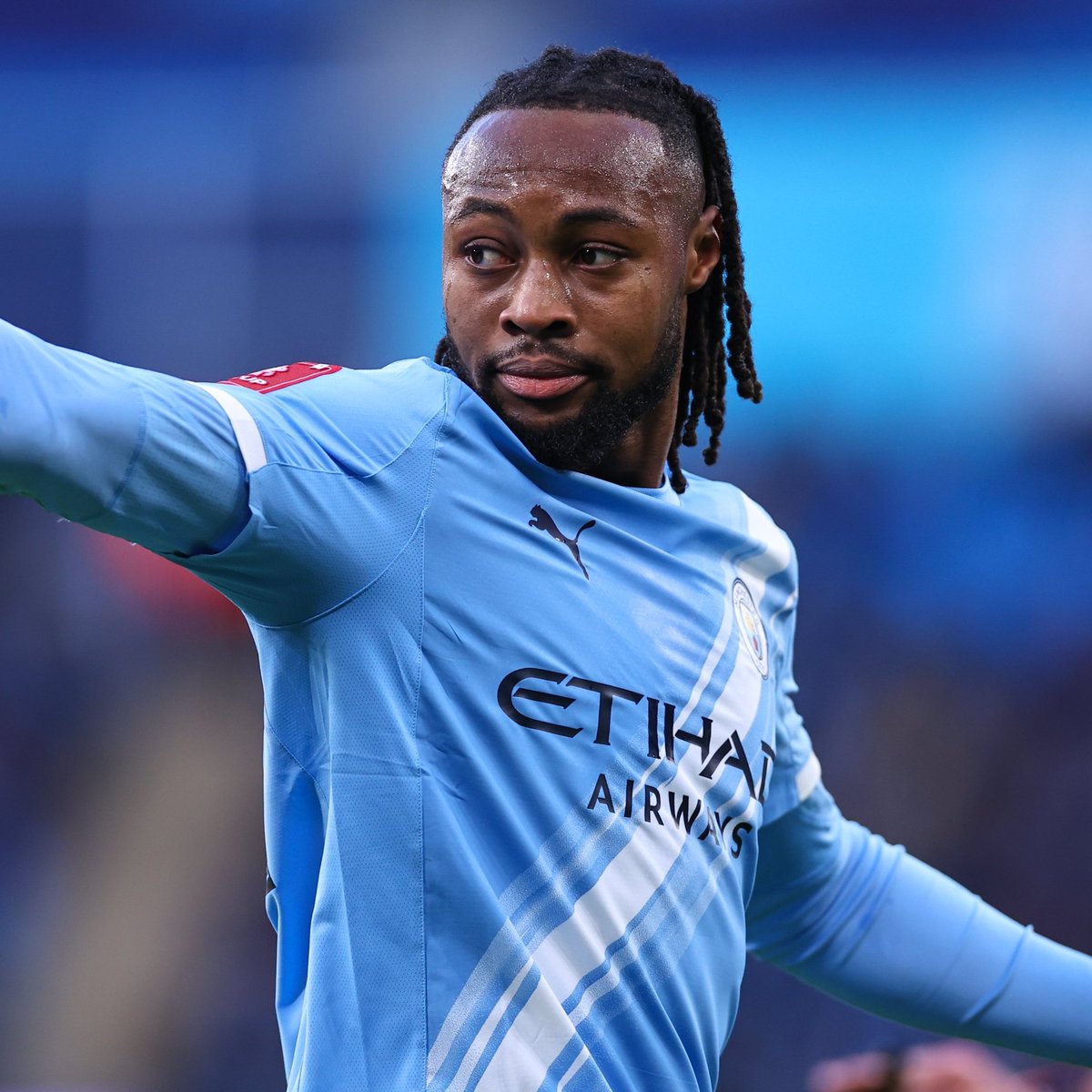 WhoScored's tweet photo. ⬅️ Most backward passes in the Premier League this season:

41 - Phil Foden 
40 - Antoine Semenyo 
33 - Bruno Fernandes 
32 - Bukayo Saka 
31 - Dominik Szoboszlai https://t.co/JT9OX6gR8s