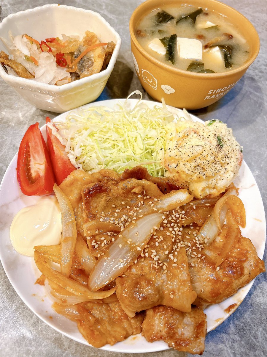 Mia_Konan's tweet photo. 【旦那募集】豚の生姜焼き作れます https://t.co/u7R4WdAuxd