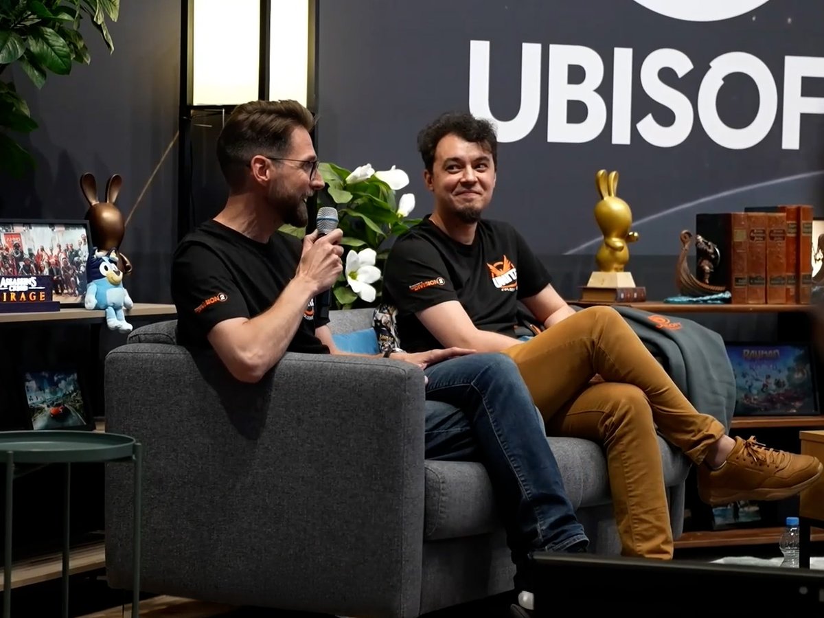 UbiMassive's tweet photo. Agents had plenty to celebrate last week as Ubisoft Romania’s Alexandru teamed up with Massive’s own Yannik, Magnus, Anais, and Leo to showcase the future of @TheDivisionGame at @gamescom!

The team was thrilled to meet the community, share details about the new season and upcoming DLC, as well as provide an exclusive glimpse of The Division 2: Survivors 👀❄️

A huge thank you to everyone who showed up or tuned in, your enthusiasm and continuous support mean a lot to us. 🧡
