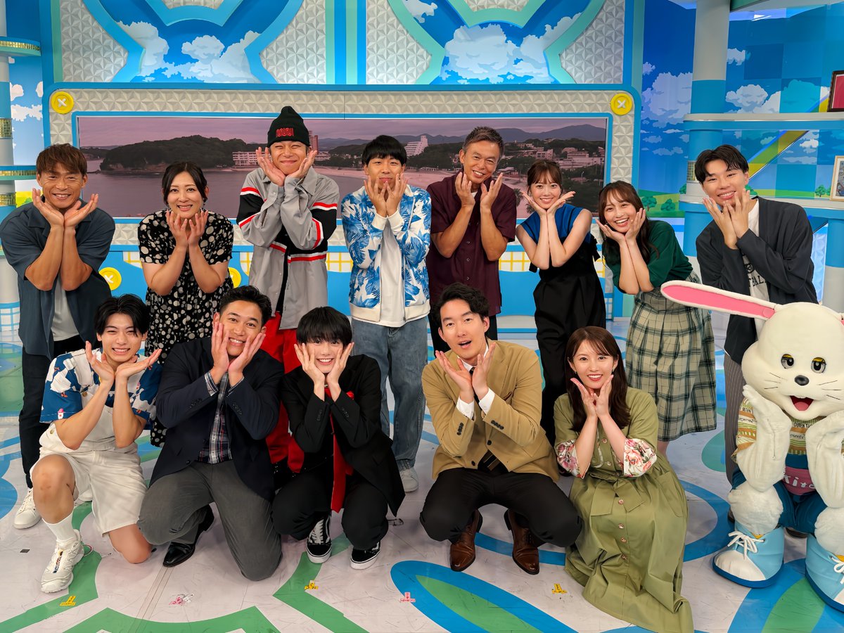 ohaasaofficial's tweet photo. きょうのおは朝は 
 #AmBitious #真弓孟之 さんが生出演♪

真弓さんの番組出演はなんと3回目！

きょうもきゅるきゅるスマイルで
スタジオを明るく照らしていただきました🌅

　　　　きょうからリニューアルの
❝ AmBitious 絶品🙏いただきシャス！❞
　　📺▷▷ #newsおかえり 17時台
　　　　　ぜひご覧ください✩⋆｡˚

⋱ ❤️ご出演ありがとうございました❤️ ⋰
　　　　@news_okaeri_abc 

#おは朝