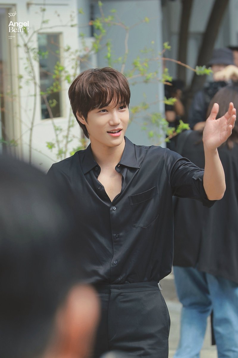AngelBear_Kai's tweet photo. 260903
KAI x YSLB🩷
#kai #카이 #종인 #kimjongin #김종인 https://t.co/CP0ToeSFAQ
