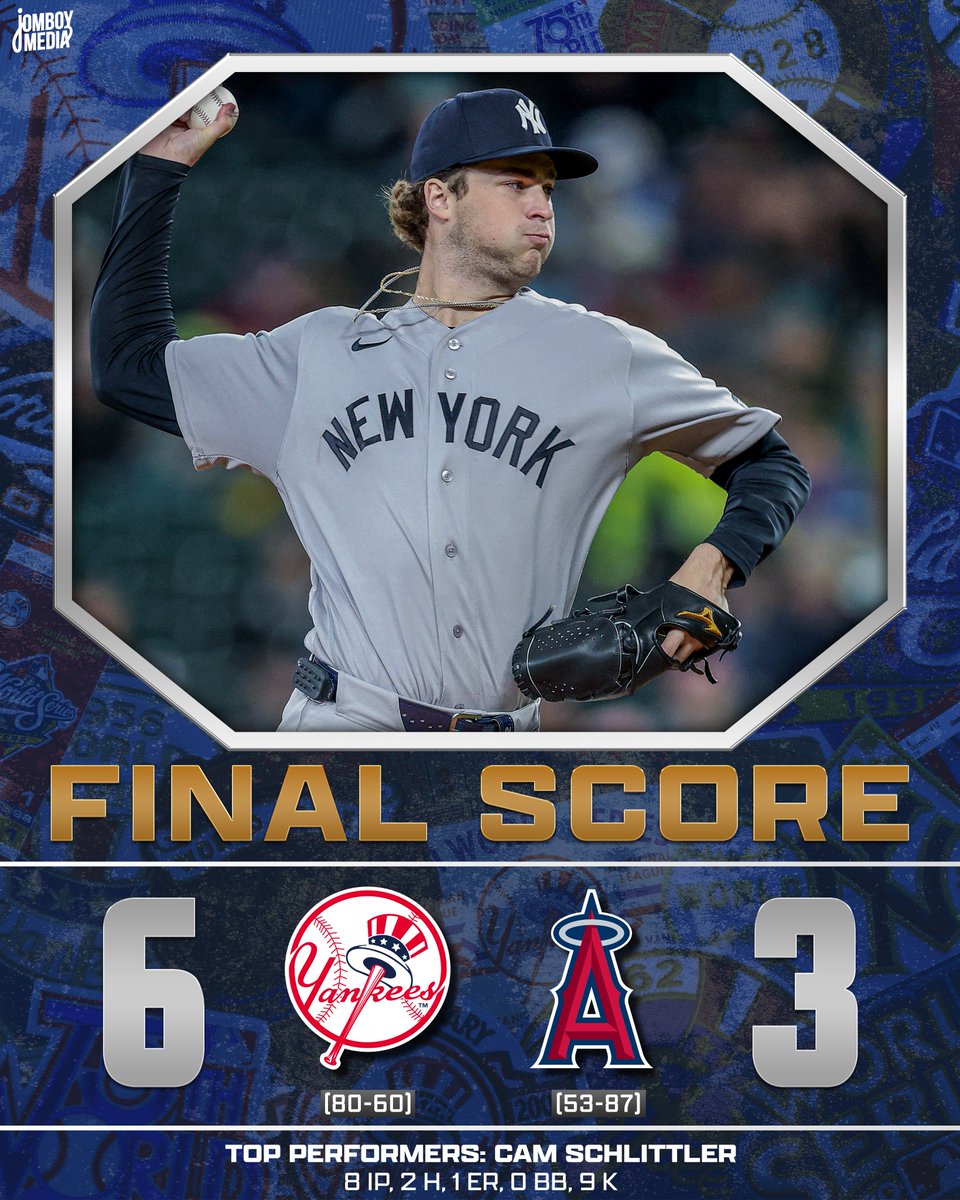 TalkinYanks's tweet photo. Yankees are now 3.5 games back of the Rays for first place in the AL East and five games plus tiebreaker ahead of the Red Sox for the top Wild Card spot https://t.co/Y6Ivc3EKi2