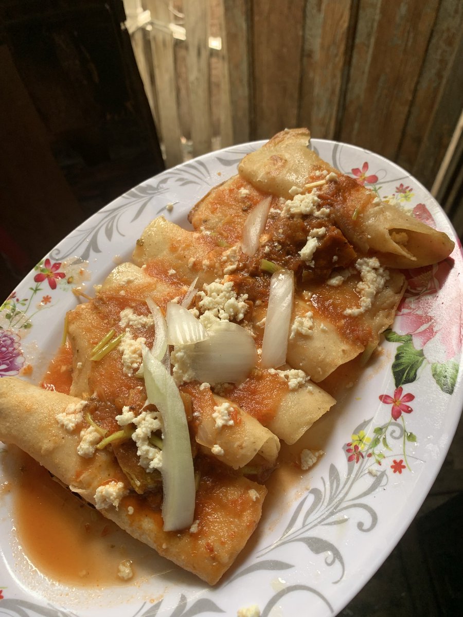 Pablitomtz8's tweet photo. #enchiladas https://t.co/jff8Viz3XJ