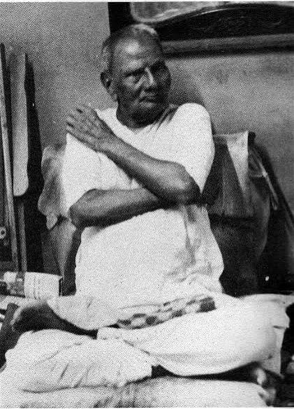 _anandaonly's tweet photo. Embrace the unknown

"Knowledge is a form of ignorance. To know is to be limited."

Nisargadatta Maharaj https://t.co/MO9aOzqLmp