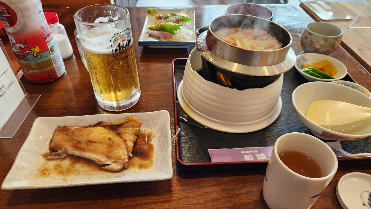 disconnect000's tweet photo. 大原漁港近く｢船頭の台所｣
数多の魚の釜飯が名物らしいが、アブラボウズの煮付けが半端なく旨かった。酒も飯も進む。
#岡山サポ千葉遠征 https://t.co/CzyPrqRZMA