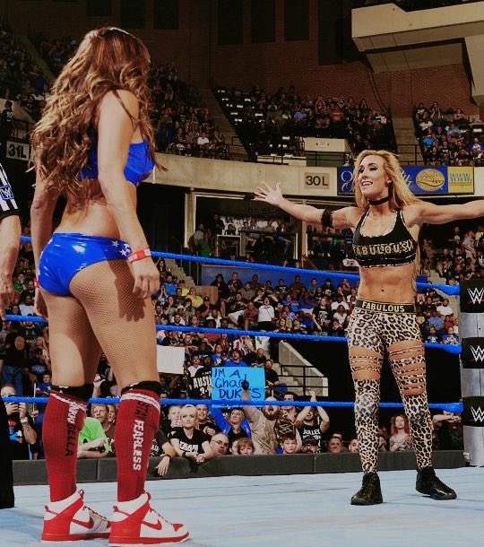 ainttopredruby's tweet photo. the thought of Mella cashing in on Nikki #whatcouldvebeen 😪 https://t.co/ilhDv8UKbU