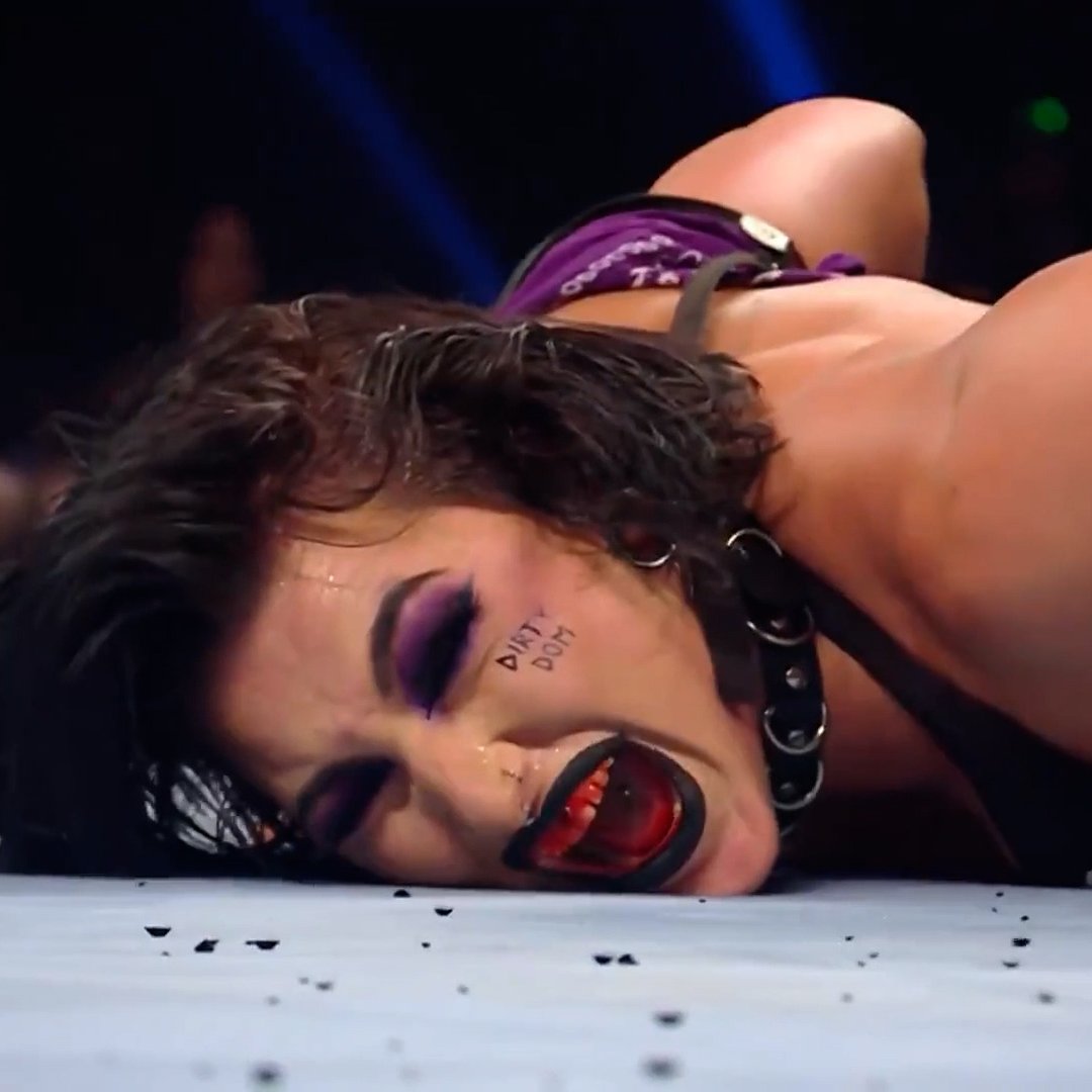 Tae_line__'s tweet photo. I really want to see Rhea in a super emotionally intense, high-stakes match, or a big personal feud where she ends up very bloodied (staged blood. I think she'd enjoy that too lol)

As of now, imo, that could be against Iyo, Jade... or Bianca
#RheaRipley https://t.co/6oYQNnfiYw