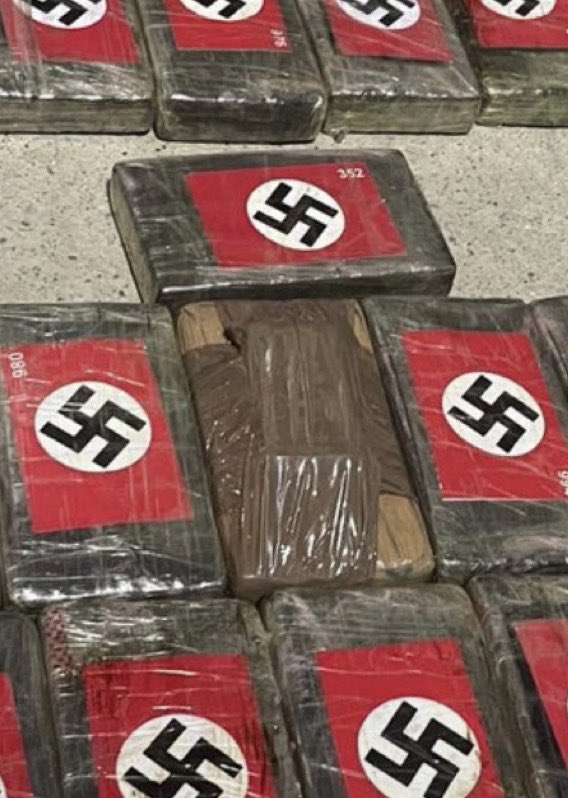 B_52STRATROBOMB's tweet photo. 🇮🇱⚡️⚡️ RATE MY STASH YOU NI****S WE LOVE STALIN⚡���⚡️🇮🇱
#israel #HITLER #hitler #communism #trump #NAZI #shitpost #joke #CHINA #drugged #drugs https://t.co/pqJWseGEPh