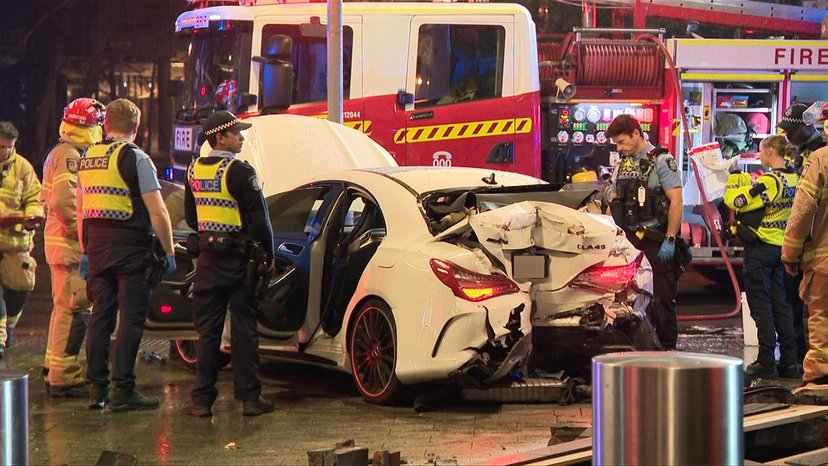 matthewslackau's tweet photo. A Mercedes driver is in hospital after an early-morning crash into a Perth shopfront near Hay and William streets. Police are investigating the circumstances surrounding the incident. #Perth #PerthNews #WesternAustralia #RoadSafety https://t.co/wWsJOMSnRr