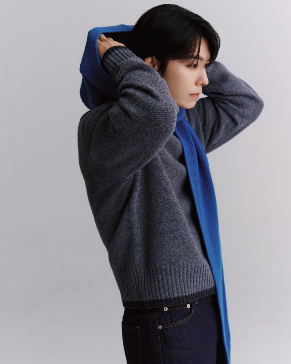 ShaleHaeHae's tweet photo. The face card! Congratulations, TEMPUS, for having an owner this handsome ✨

#DONGHAE #동해

TEMPUS STUDIO 26 F/W
Top - Natural Wool Crewneck Sweater [Grey]
Bottom - Regular Fit Jeans [Indigo]
Acc - Cashmere Wool Blend Hooded Muffler [Blue]

TEMPUS STUDIO SEOUL POP-UP
09.04 (Fri) - OPEN
coming soon.