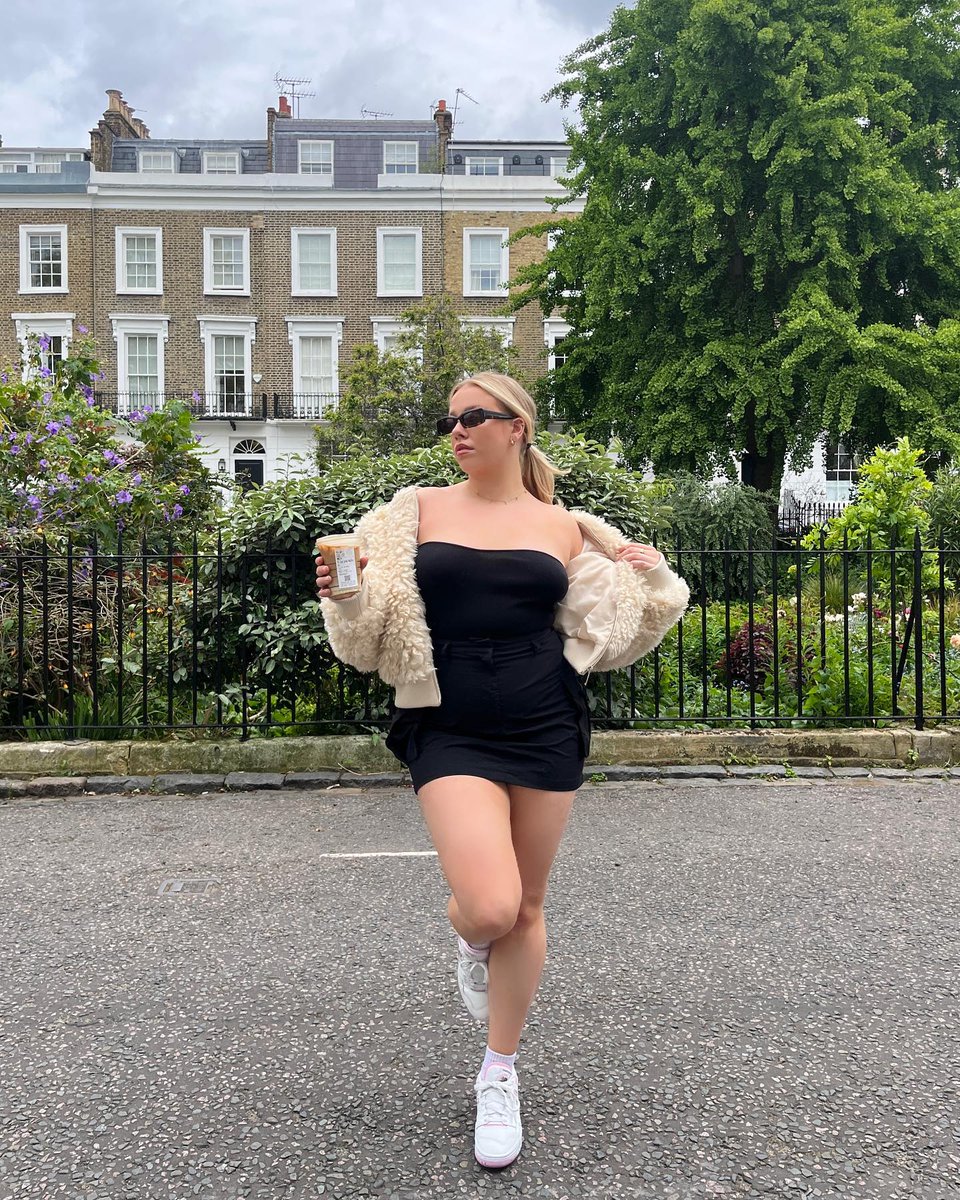 MitchelLev4ikj's tweet photo. Coffee cravings. Full fit from @nakdfashion. Use code Nell for 30% off new customers and 15% off existing customers. Gifted. https://t.co/zKKYm0PXtf