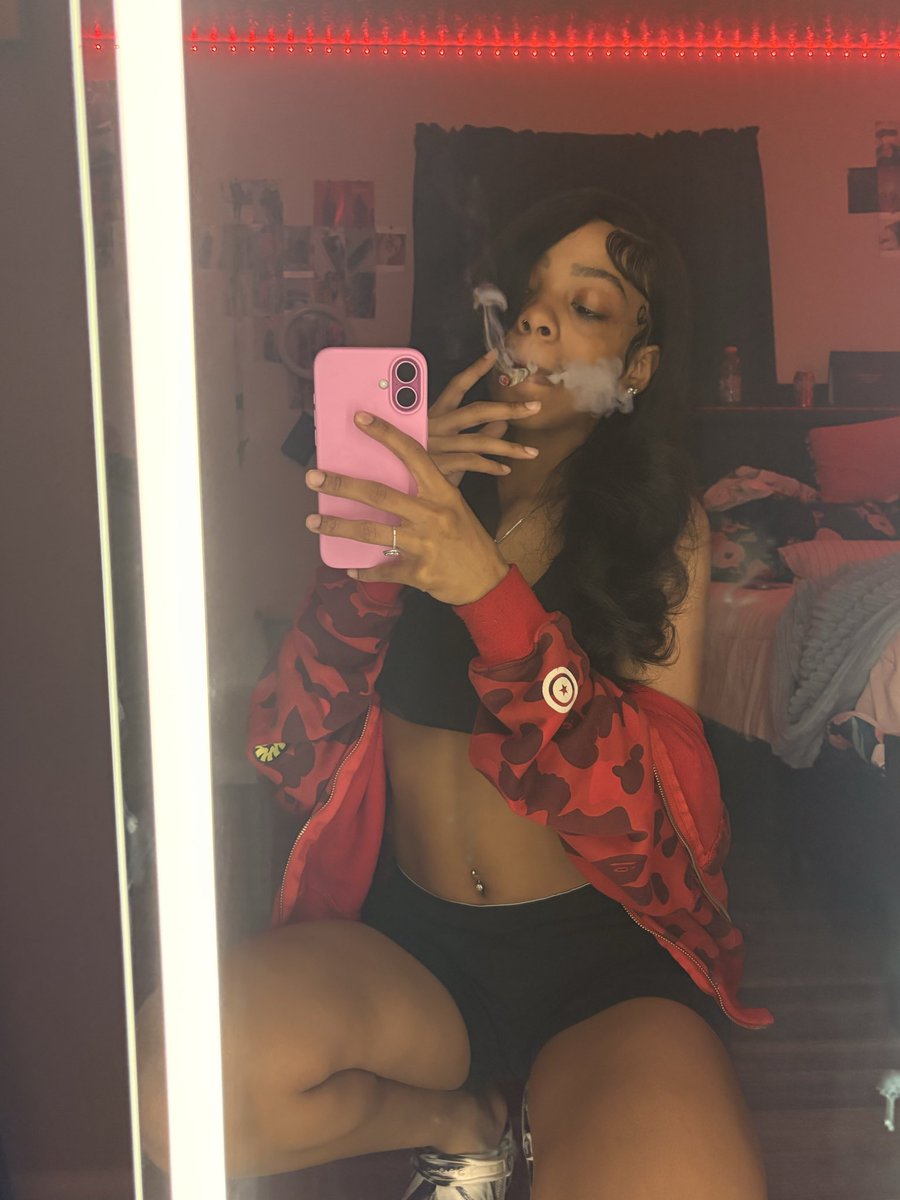 seductivefein's tweet photo. ;) https://t.co/VhVMlXqDc0