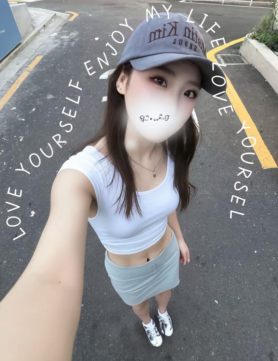 kkvyaa's tweet photo. ：逛完要干���？
：逛完就帮我口 https://t.co/V9HNqOodMy