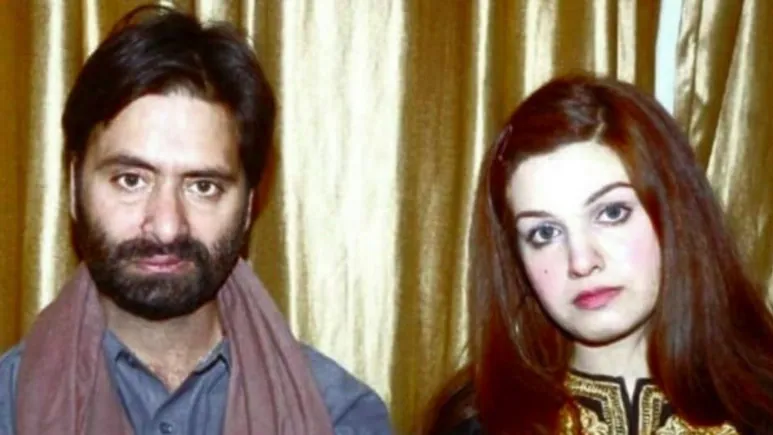 ndtv's tweet photo. Yasin Malik To Divorce Pak Wife, Won't Challenge Death Penalty In Nurse Murder
https://t.co/UOyvI7d2KT https://t.co/GG1na3WdrI