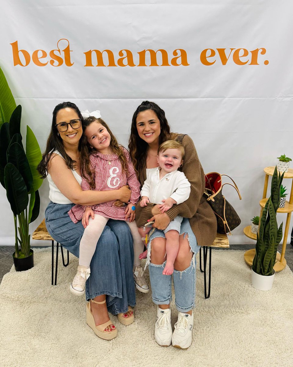 BrittenyNorum's tweet photo. Happy Mother’s Day to my best friend. Thank you for teaching me how to be a momma and for leading me to Jesus. Now I get to teach my babies. I love you so much. https://t.co/pxSgtK0z6J