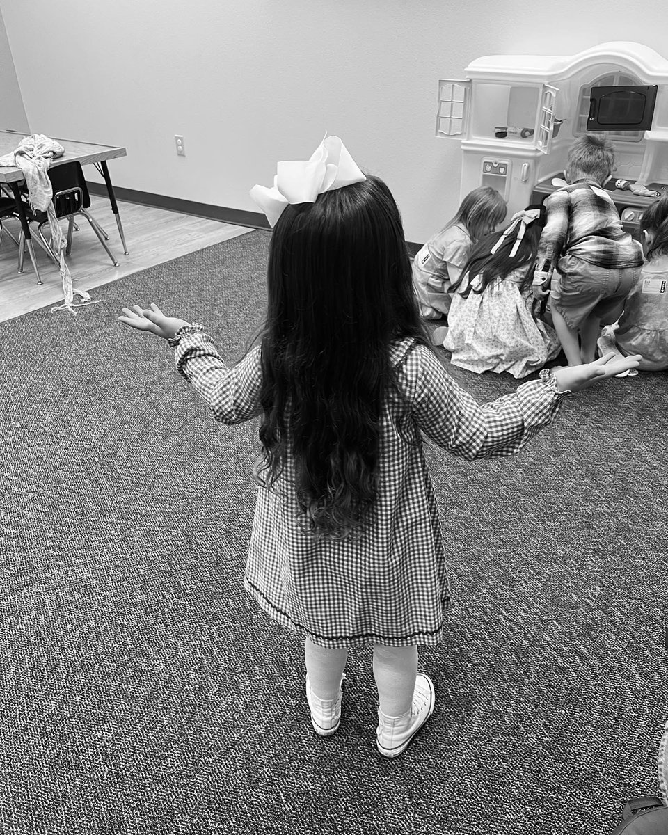 BrittenyNorum's tweet photo. Happy Mother’s Day to my best friend. Thank you for teaching me how to be a momma and for leading me to Jesus. Now I get to teach my babies. I love you so much. https://t.co/pxSgtK0z6J