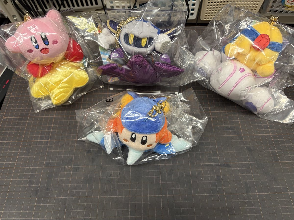 s_potato_nagoya's tweet photo. ぽよよーい⭐️

本日はカービィの新グッズが入荷しました。 https://t.co/HjYIfQol4I