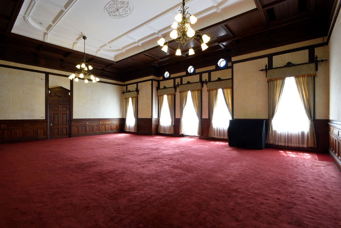 KyotoAssets's tweet photo. 京都府庁旧本館の様子をお届けします。
#京都府庁旧本館

旧本館窓枠補修に係るクラウドファンディングを実施中です。 
https://t.co/7GHNhB8AYm https://t.co/mpLXaOt6Jl