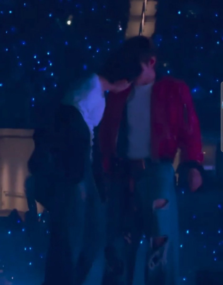 crowkook's tweet photo. so jungkook is the one who suddenly kisses taehyung anytime? what am i supposed to do with this info? https://t.co/okmSrrnfNR