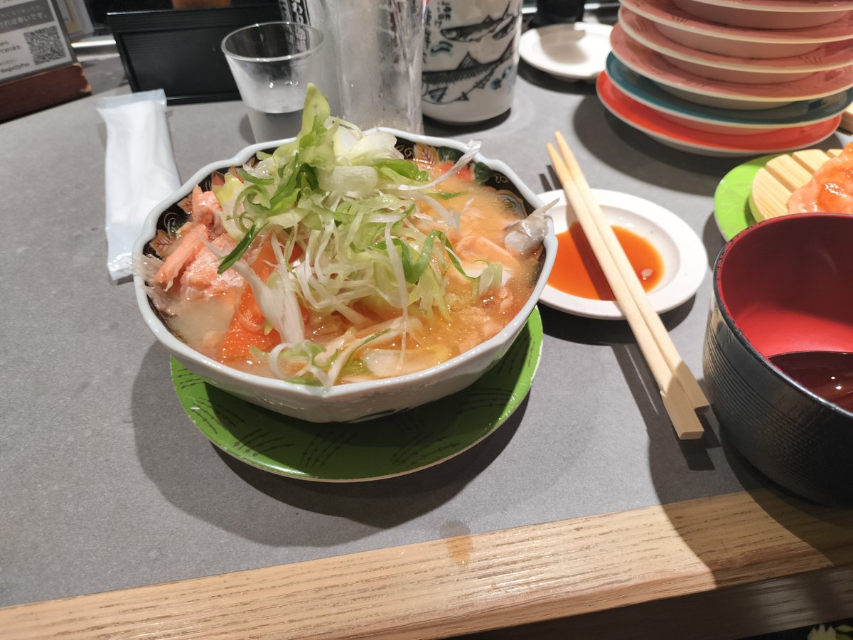 plam_daira's tweet photo. 根室花まる行ったけど、サーモンのあら汁が美味すぎた。
色々食べたけど現状ダントツ https://t.co/Ov2xY6xxOT