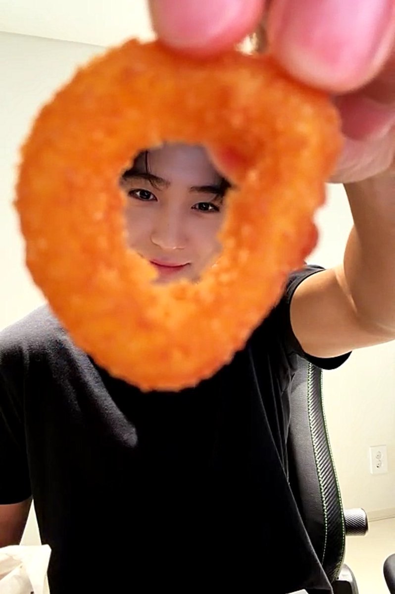 Ipuppyounow's tweet photo. 썅칼!!!!!!!!!!!!!!!!!!!!!!!!!!!!!!!!!!!!!!!
이런거 안빼놓고 꼭 해주는거 존나귀여워서 울어버릴거야 https://t.co/59eRDodHz7