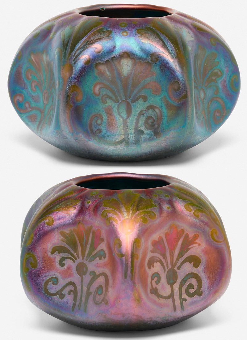 hollycurates's tweet photo. Jacques Sicard for Weller Pottery https://t.co/hGjIgjVpeT