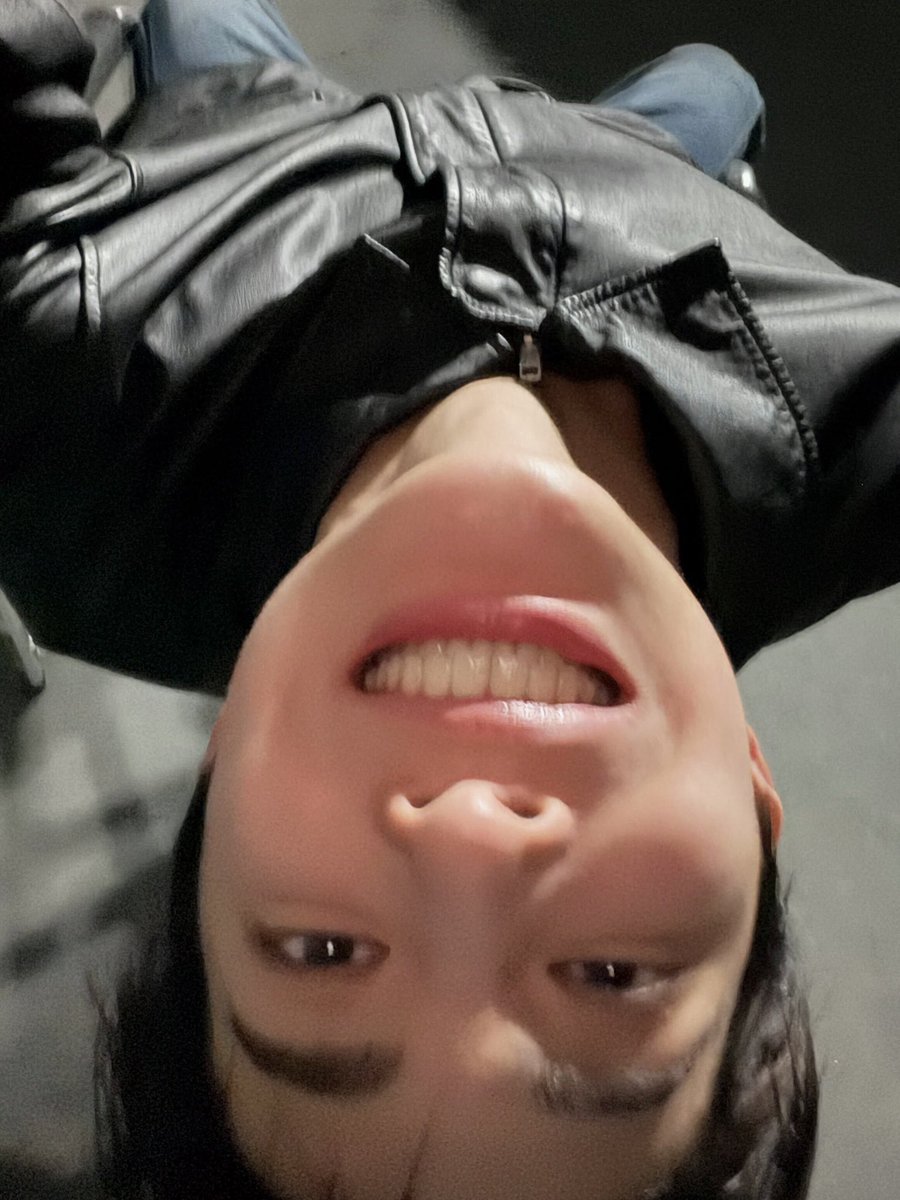 aceskeon's tweet photo. my bias vs my degree 🦷🪥🪽

funny that keon became my bias bc he has the prettiest most perfect set of teeth ever sigh https://t.co/oUvkFSe9Ja