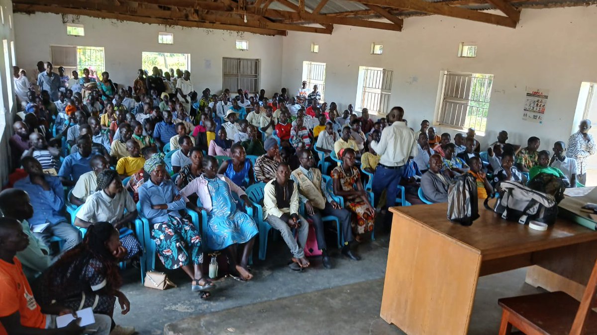 kofihuganda's tweet photo. Stronger Communities, Safer Borders
Yesterday, with support from KOFIH and the Ministry of Health, 200 Village Health Teams (VHTs) in Arua began a three-day training in Community-Based Surveillance, scheduled for 2–4 September 2026. @MinofHealthUG 
#Communityhealth @nilepostnews https://t.co/wzKr0MIhV2