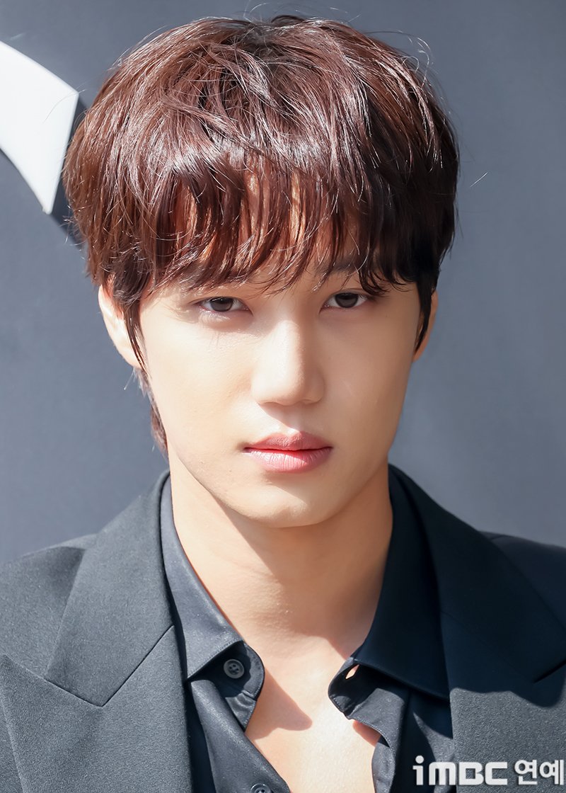 Hereiam_cafe's tweet photo. 260903 입생로랑 뷰티 성수 부띠끄 오프닝 행사 카이

[포토] 엑소 카이, 본다 카이

기사공유, 좋아요 함께 해요 💛
https://t.co/MUqaKlslFs

#엑소카이 #EXO #KAI #jongin #김종인 #카이 #カイ #종인 #金钟仁 #KAIxYSLBeauty #입생로랑뷰티 #yslbeauty #입생로랑뷰티성수부띠끄 @yslbeauty https://t.co/mT1k3CQTXR