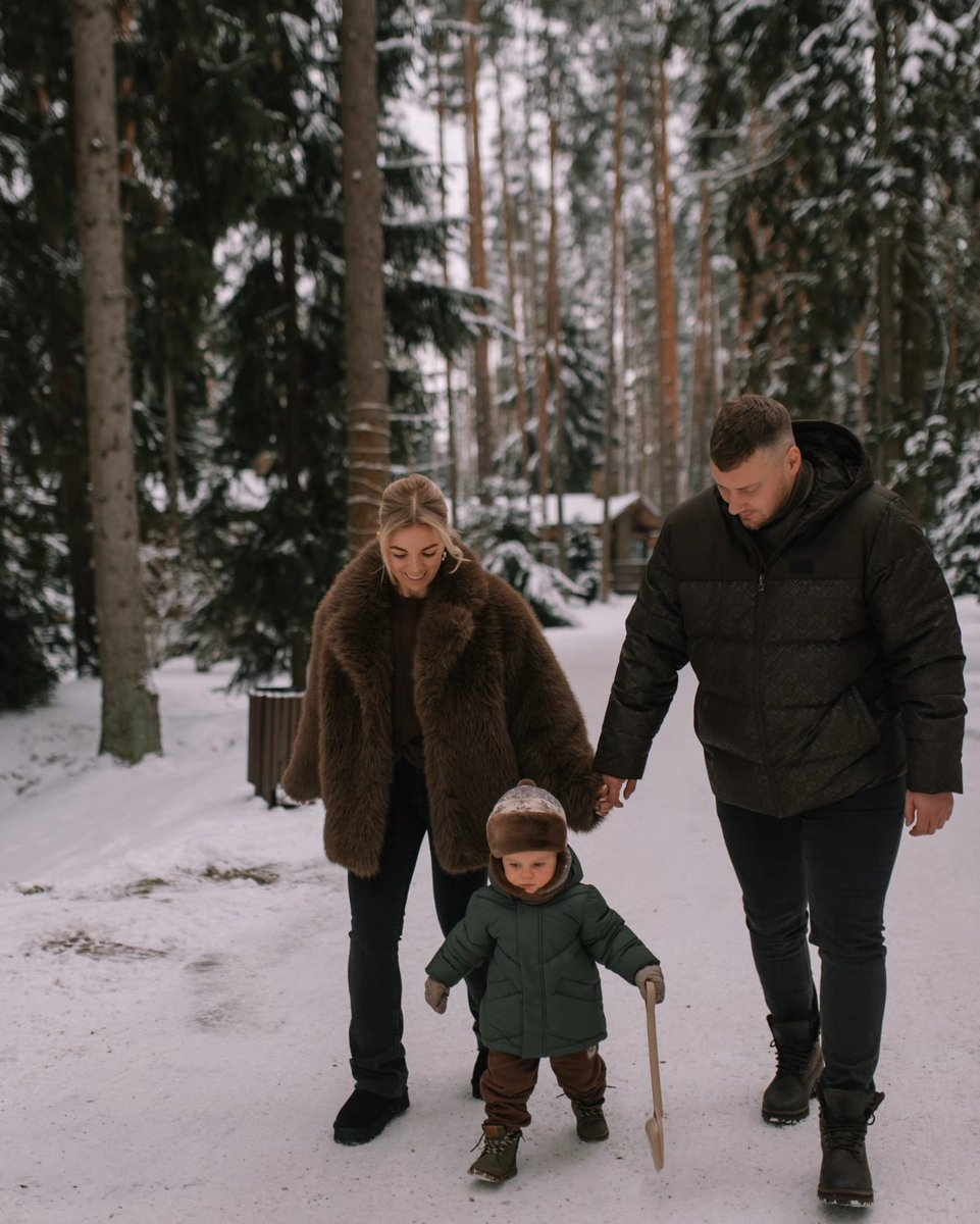 SammyAsturge's tweet photo. Family https://t.co/X8G05r3F4U