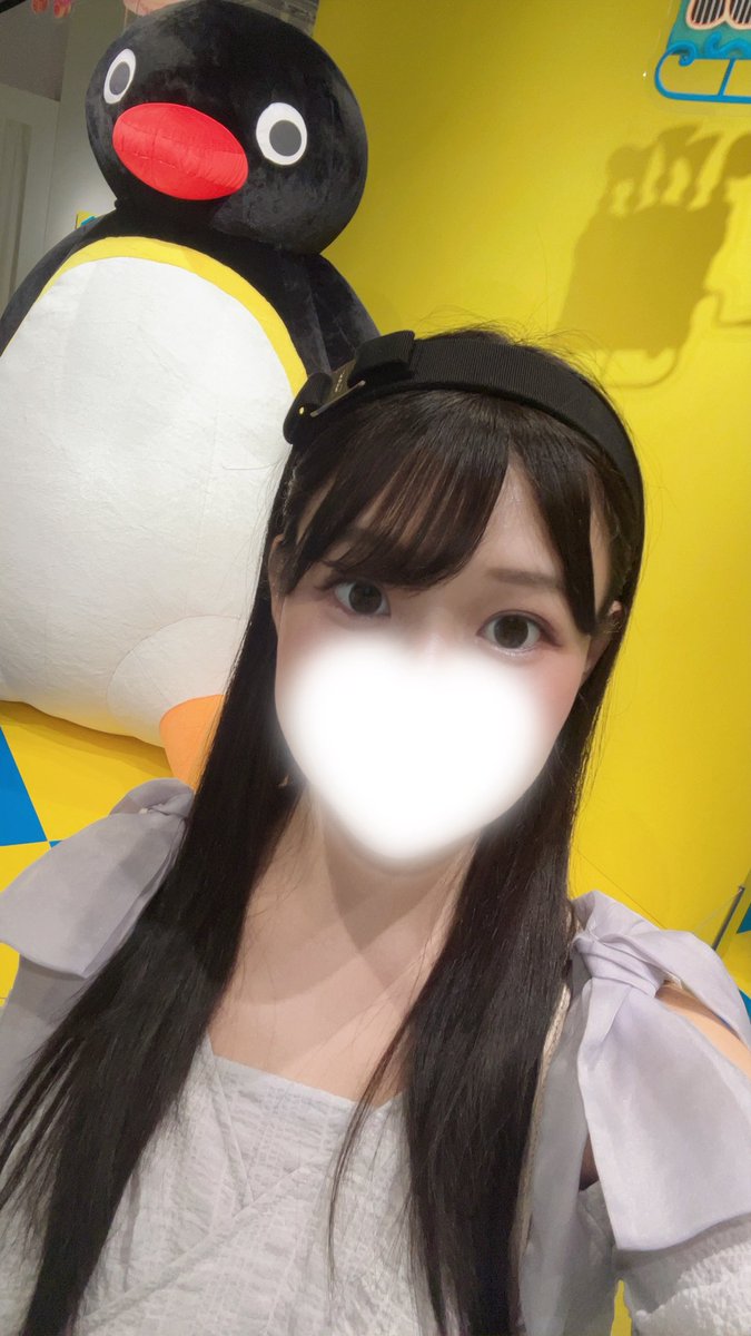 kotoha_idol's tweet photo. ぴんぐー展行ってきたよ✌️🐧 https://t.co/wJSI5BvxGg