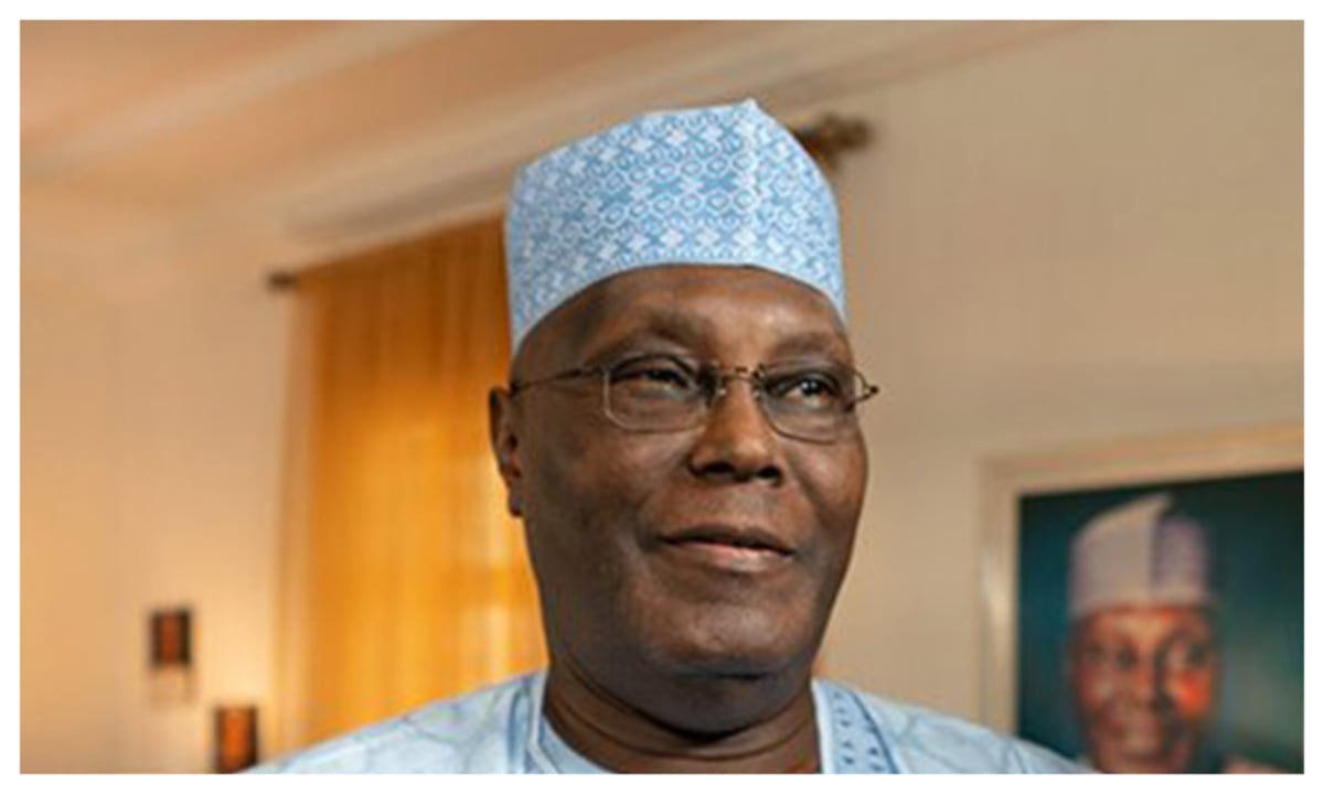 DailyPostNGR's tweet photo. 2027: Drama as APC crowd hails Atiku instead of Tinubu at Zamfara rally [VIDEO] https://t.co/qNvFyo1MBO https://t.co/RrviE6S2dw