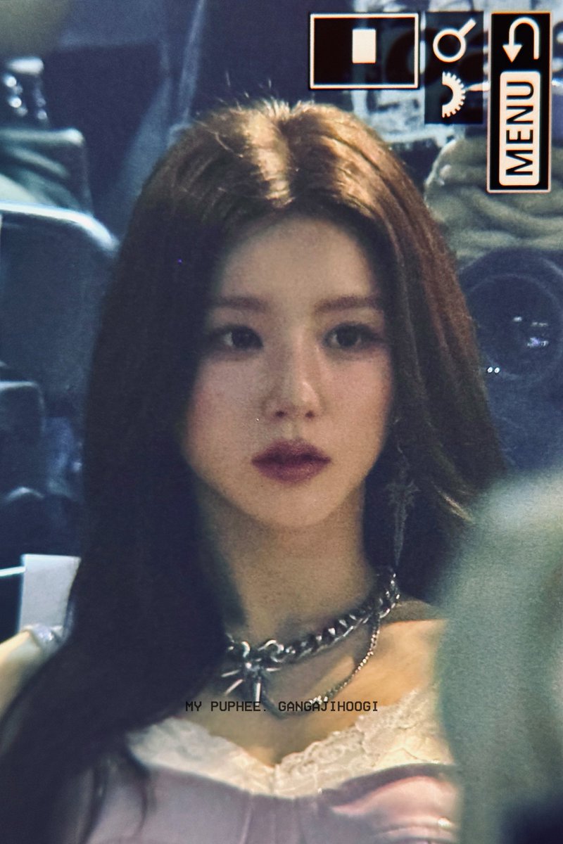 gangajihoogi's tweet photo. 260903 서패위에서 공주님 봄
#아르테미스 #ARTMS #희진 #HeeJin https://t.co/njsALWoZcJ