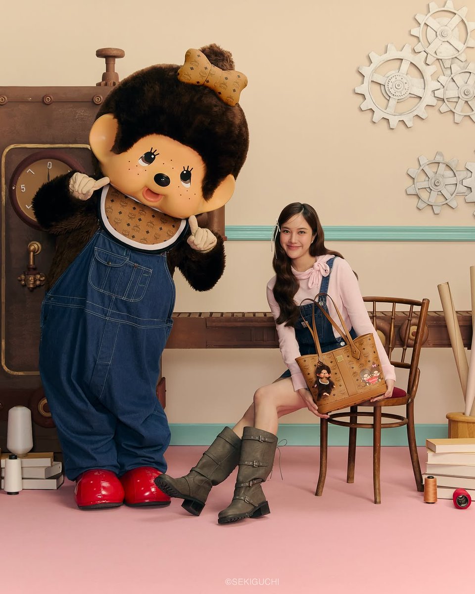FreenBeckyUS's tweet photo. “mcmthailand x Monchhichi 🤎 Save the Date! 10 Sep”

#srchafreen‌ #FreenSarocha
#MCMThailand #MCMxMonchhichi
Freen’s IG post https://t.co/yeyj8C9gOm