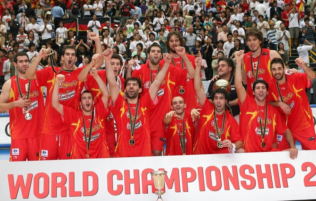 GIGANTESbasket tweet picture
