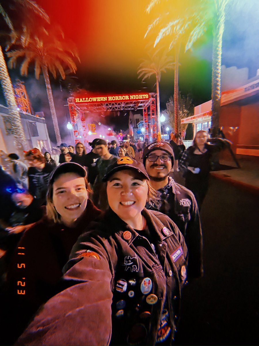 Mouellette139's tweet photo. 🤟🏼💜 https://t.co/OnFcnkJzxj https://t.co/DyjkD3jNVc
