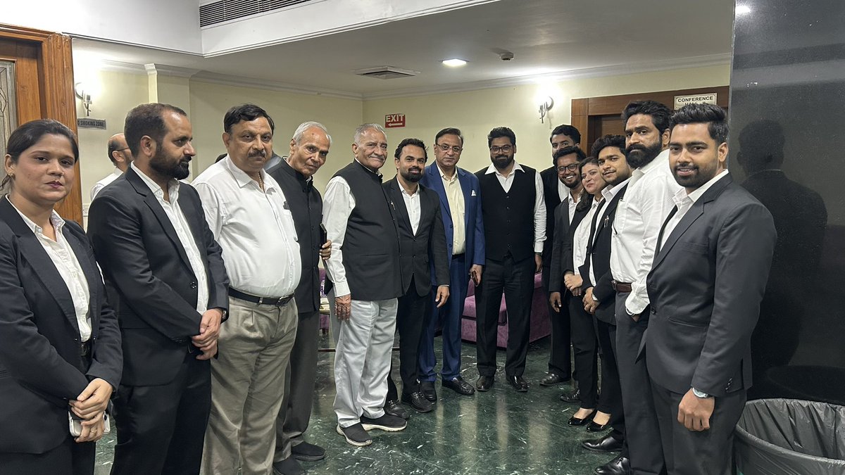 javedhrde's tweet photo. Facilitation program for the Hon &amp; Respected Sr. Adv.@pradeepraiindia &amp; @salman7khurshid  sir for this wonderful program 
@AaftabA43347423 https://t.co/tCTuewuBgX