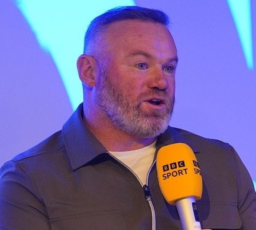 cfcchris17's tweet photo. 🚨 Wayne Rooney on Romain Molina statement on What Enzo Fernandez said to Chelsea directors.

🗣️ In his words he said he won't say what Enzo Fernandez told the Chelsea directors on why he doesn't want to play for the shit club again and Enzo Maresca would throw tantrum for Manchester City to sign Enzo Fernandez.

For me using the word "shit" for a club that gave you two trophies and paid your salaries for three years is actually an act of disrespect and ingratitude.

Even with out Romain Molina saying the rest, everyone already knows he said something vile against the club.

Secondly it's apparently clear that Enzo Maresca spoiled the heart of Marc Cucurella and Enzo Fernandez before leaving Chelsea because he intentionally planned to have one of them in his team.

Enzo Fernandez is the perfect example of hypocrisy in modern day football. If you read the letter he wrote to the Chelsea fans after leaving the club you will understand what I'm saying.

There's no need to pretend you love a club after betraying them at the back that's exactly what Enzo Fernandez and Enzo Maresca has done to everyone that supports Chelsea all over the world.