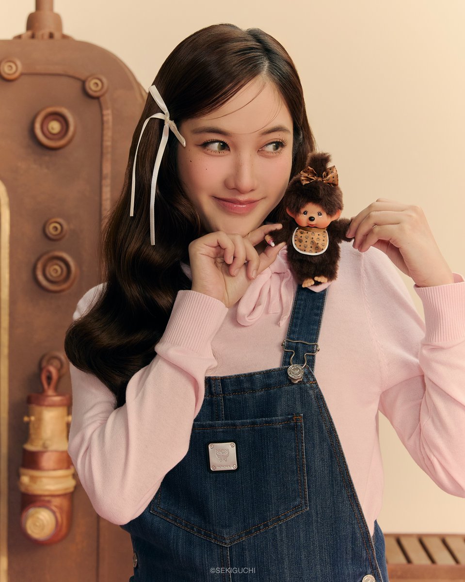 TrendForFB's tweet photo. ฟรีนกับ Monchhichi น่ารักมากกกก 🤩🤏

#MCMThailand 
#MCMxMonchhichi 
#srchafreen https://t.co/1DGwYljxDy