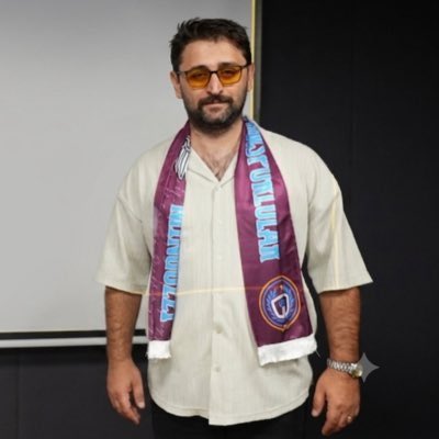 sefabektaas's tweet photo. Bir şey diyim mi çok çirkinsiniz. https://t.co/AB2eEjIgxF