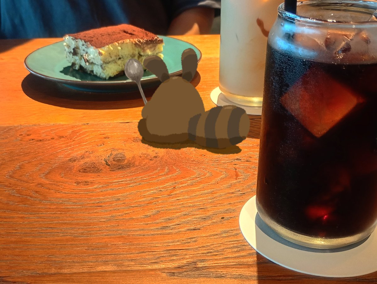 OtterCheerS's tweet photo. お留守番ありがとね 、お土産だよ☕

🟩えにかいたもち？ https://t.co/pRzEztyWyr