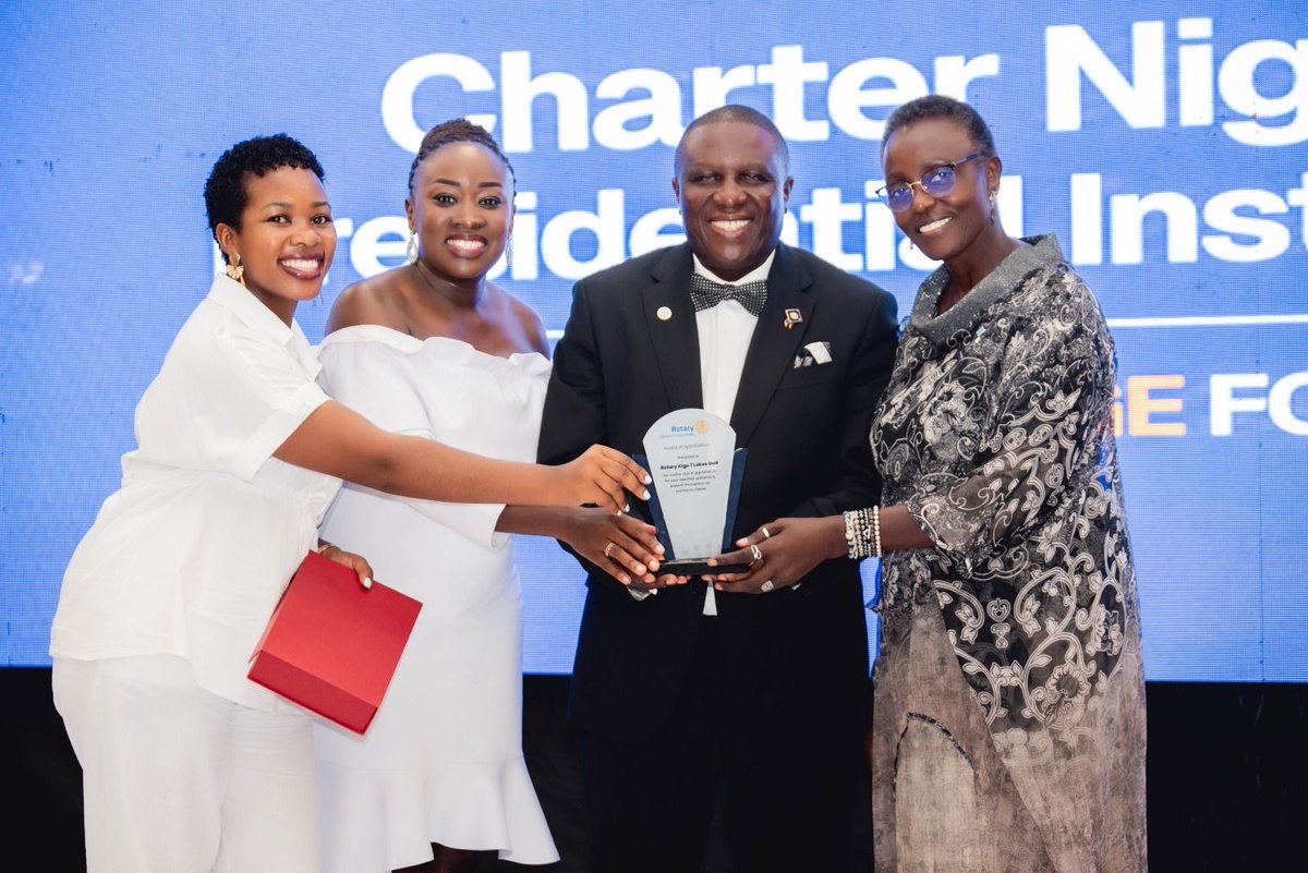 Kigo7LakesGolf's tweet photo. We take a moment to appreciate our newest baby club, @RCMPMengo for the token of appreciation shared with us and wish you all the best in your new journey as Rotarians - Together, we create lasting impact in our communities 

#Kigo7LakesGolf

@rotaryd9214 @DGDanielDdam @jdmugerwa @MariaOdido @ziadanab @RCMengo1988 @mengo_hospital @BeckyAine2