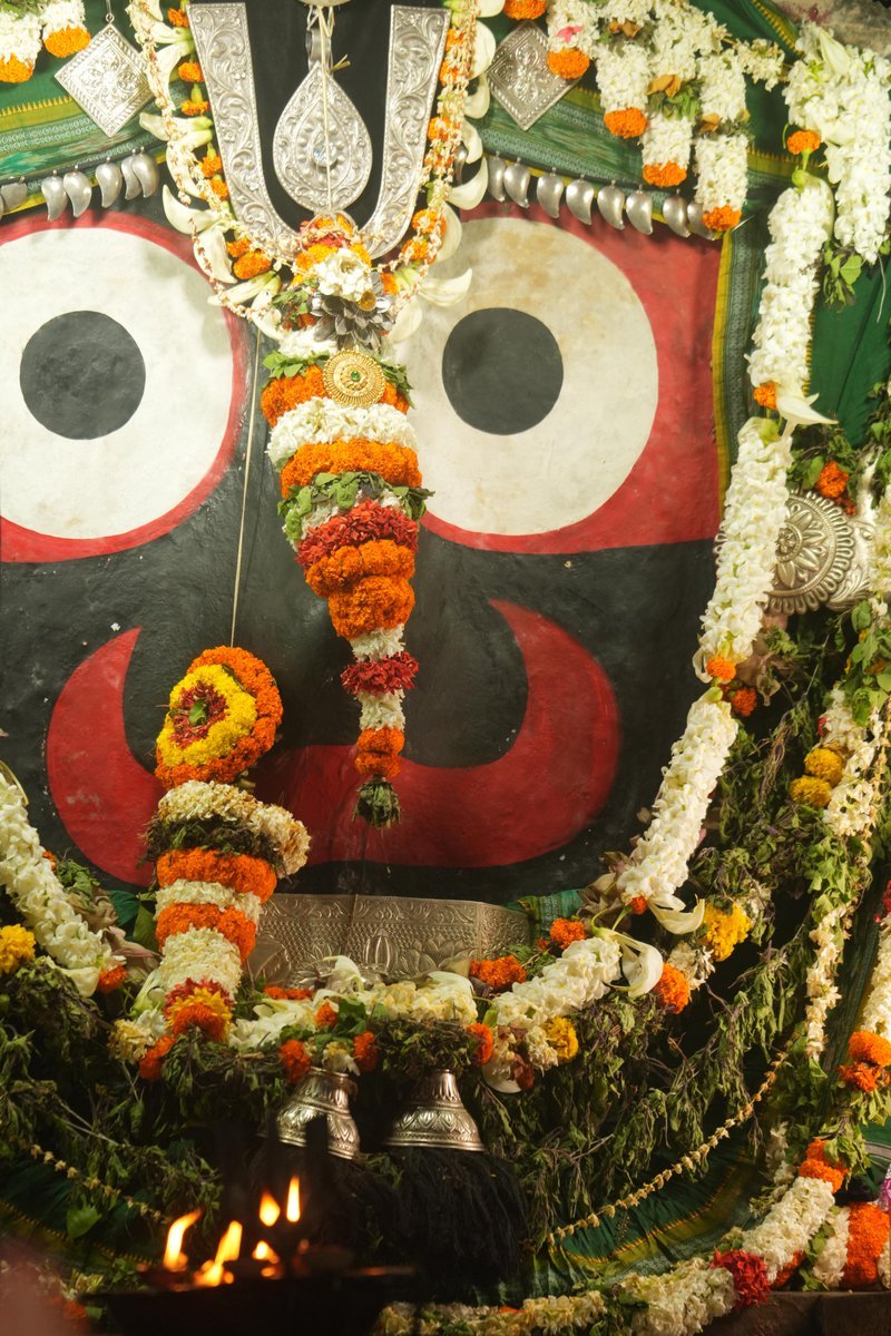 NAkilandeswari's tweet photo. Jai Jagannath 🙏❤️😇 https://t.co/gOdOXy3rR3