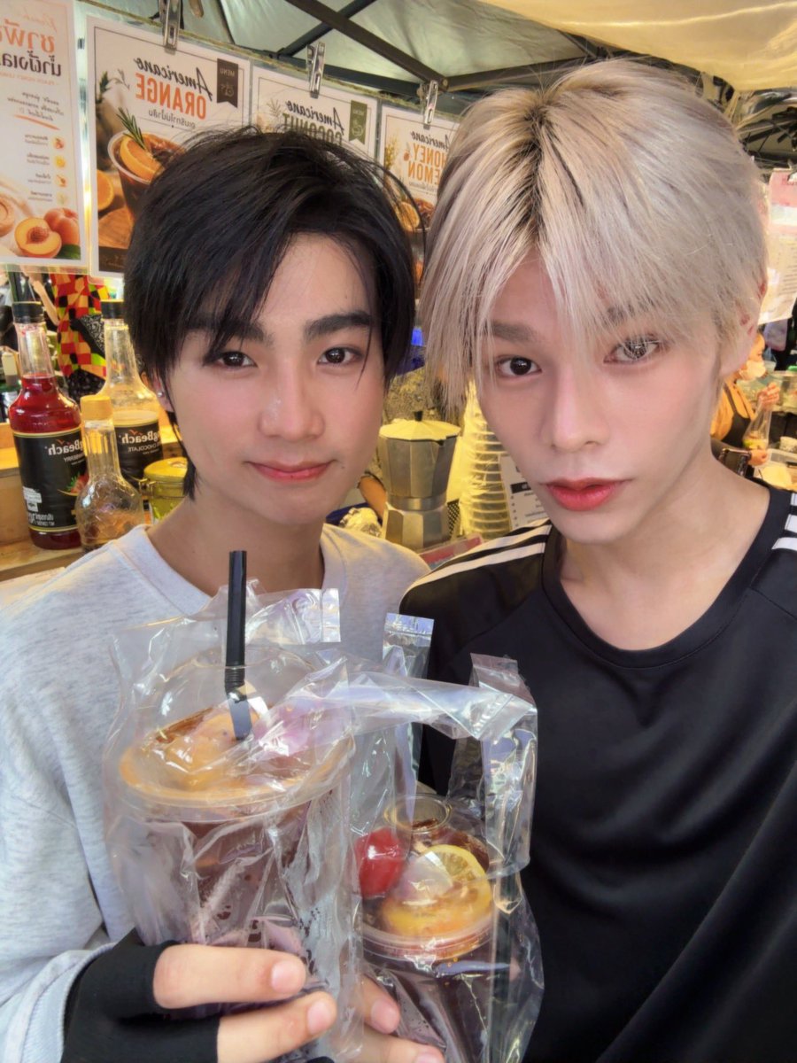 milk2may's tweet photo. สั่งตามทำไม https://t.co/cWkxZ2IreR