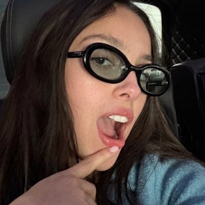 orfike's tweet photo. #NewProfilePic Lol https://t.co/adDOy9JAQw