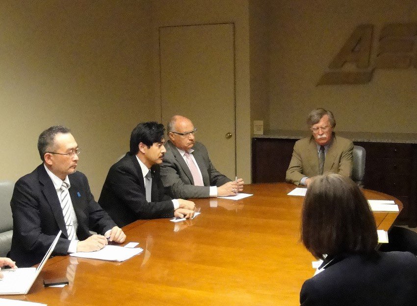 ProfShimada's tweet photo. 「北朝鮮は、拉致問題を未解決のままにしておくことで、戦略的に得るものは何もない。
　一方、この問題を綺麗さっぱり解決するなら、北は国際社会の目に信頼性を得ることになる。
　米朝首脳会談が行われるなら、拉致問題は必ず主要テーマとされねばならない」
 
9月1日に行われたオンライン講演会で、スーザン古森さんの質問に答えた、ジョン・ボルトン元米大統領安保補佐官の言葉（ボルトン氏はこの質問をされ、まさに我が意を得たりとの表情だったという）。

改めてその通りだ。