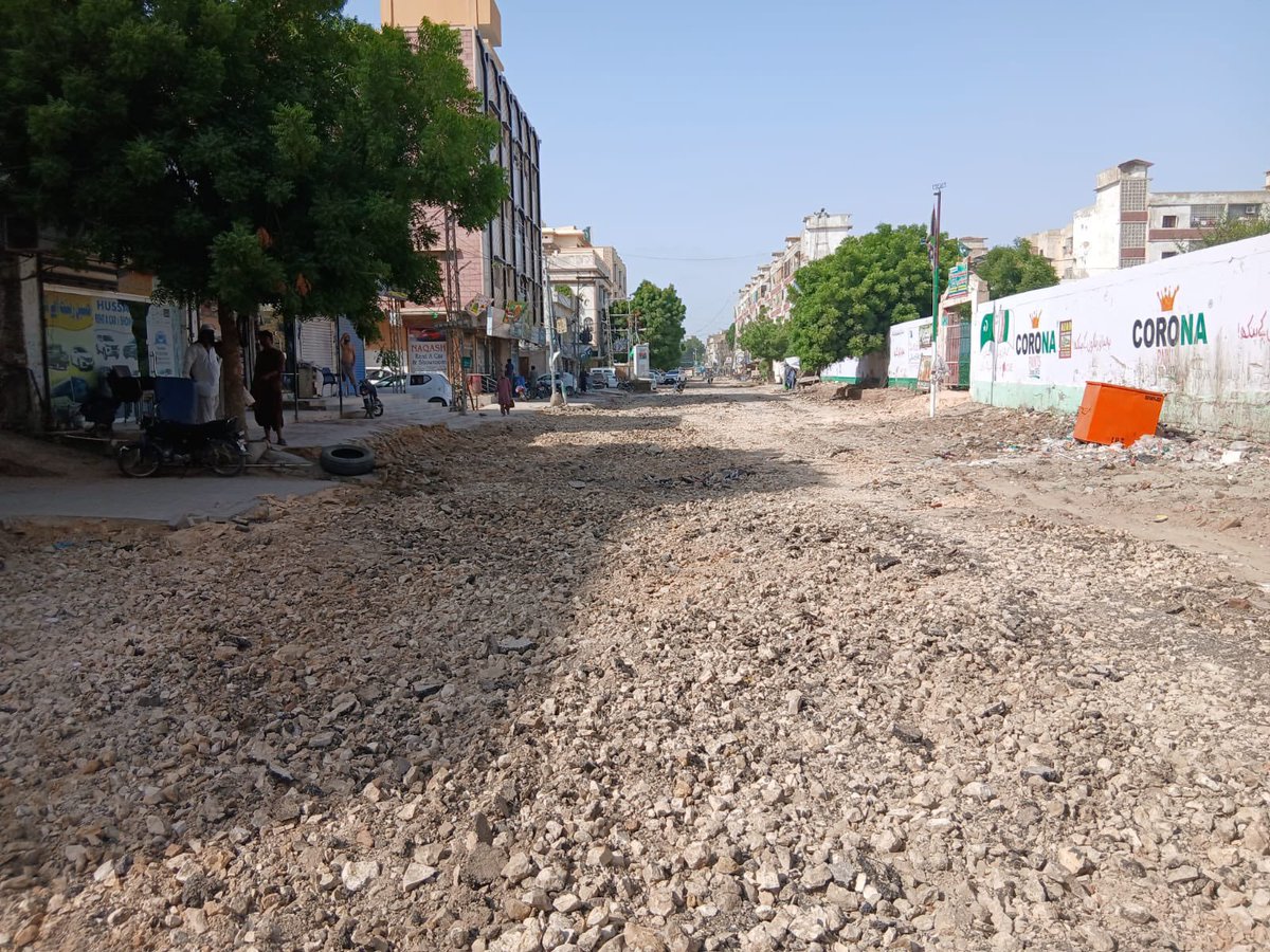 imran_phot92014's tweet photo. ترقیاتی کام جاری 🚧

میئر حیدرآباد کاشف علی شورو کی کاوشوں سے یوسی 112 لطیف آباد میں فرحان ڈیری سے عائشہ پارک تک سڑک کی تعمیر کا کام شروع ہوگیا۔

بہتر سڑک، بہتر سہولت، بہتر حیدرآباد۔

#شکریہ_میئر_حیدرآباد_کاشف_شورو_صاحب
#PS63 #KashifAliShoro #UC112 #Latifabad #Hyderabad https://t.co/21sZzSZJEM
