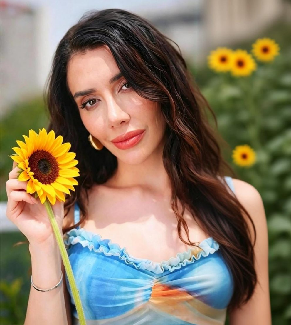 Mony_Lizettt's tweet photo. Nuestra favorita: KARIME CONDUCE PJ nuestra co-host favs ¡La amamos! 🥹🩵 https://t.co/YC6YCsbcT6